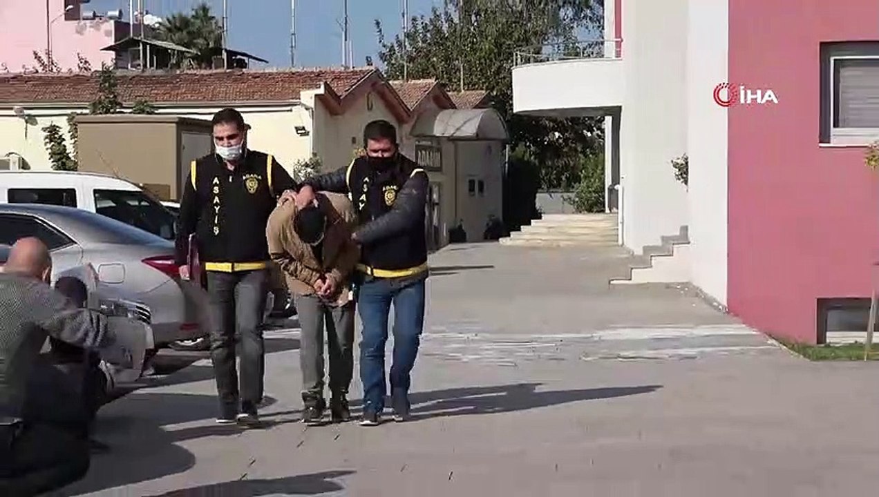 Kadının çantasından cep telefonu çalan zanlı tutuklandı