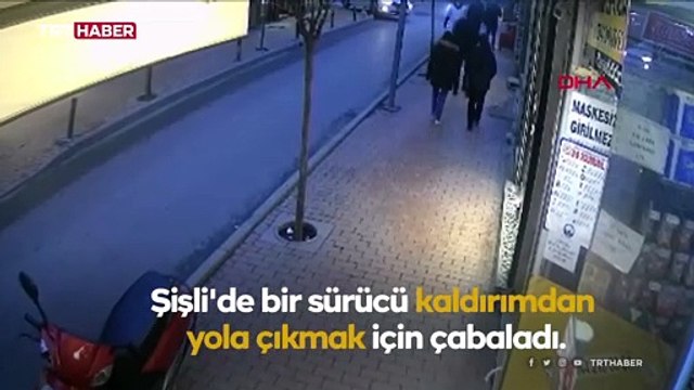 Fren yerine gaza basan sürücü otomobille iş yerine girdi