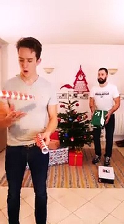 Le secret pour emballer vos cadeaux en 2 secondes