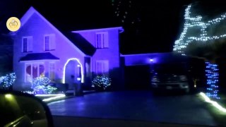 Christmas in Canada 2020 | Homes decorated for Christmas in Canada
