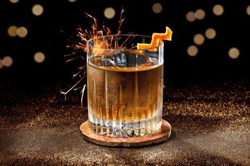 Delicious Cocktail Recipes to Help You Ring in 2021