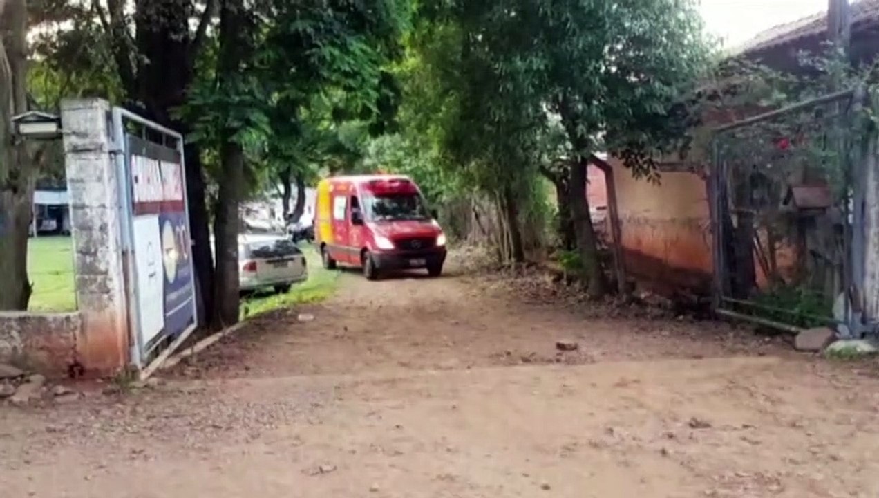 Homem de 35 anos sofre lesão no tornozelo durante partida de futebol, no Nova Cidade