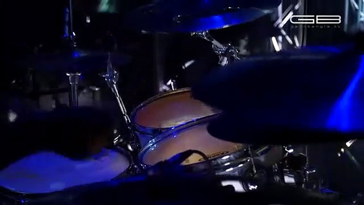 TUMI KON KANONER PHOOL - TAPOSH FEAT. ADITY MOHSIN : OMZ WIND OF CHANGE #Taposh #GaanBangla