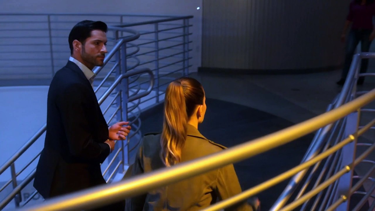 Lucifer - Clip - Eine morgendliche Überraschung