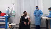 الأمير محمد بن سلمان يتلقى الجرعة الأولى من اللقاح ضد كورونا