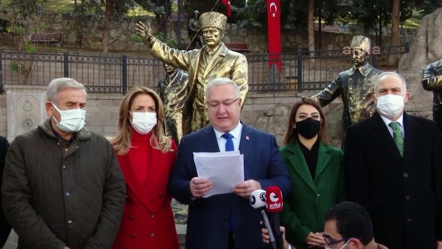 Pandemi nedeniyle “Büyük Atatürk Koşusu” iptal edilince CHP milletvekilleri sembolik bir yürüyüş gerçekleştirdi