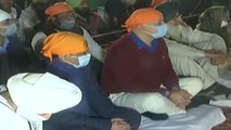 Farmers' protest: Arvind Kejriwal visits Singhu border