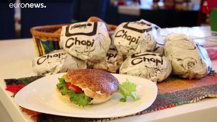 Hamburguesas de saltamontes para salvar al planeta del cambio climático