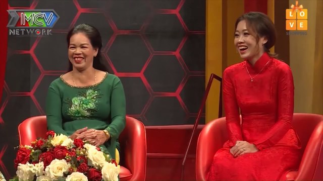 Quyền Linh vô tình GẶP LẠI cô dâu xinh đẹp - MAY MẮN được mẹ chồng HẦU HẠ từ sáng đến tối SỢ CON KHỔ