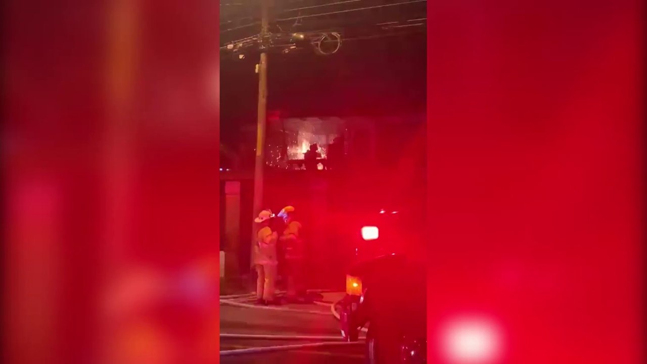 ext-rescate-de-mujeres-por-bomberos-271220