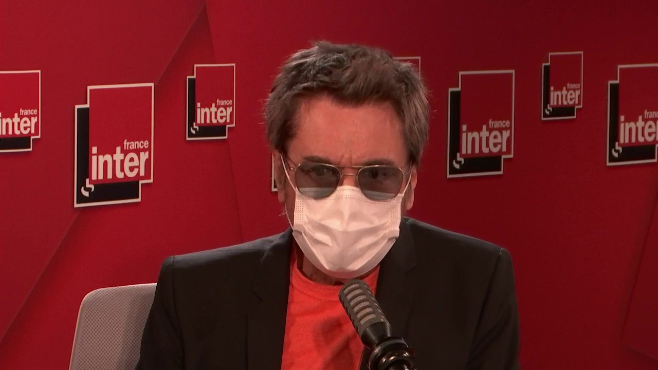 Jean-Michel Jarre donnera un concert en réalité virtuelle dans la cathédrale Notre-Dame de Paris numérisée pour le réveillon du 31 : "L'idée est venue avec Anne Hidalgo de ne pas baisser les bras."