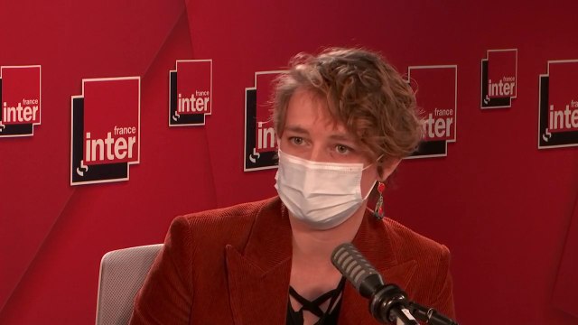 Vaccination en Ehpad : Tout l'enjeu est d'être prêts. Nous avons réalisé un exercice blanc, nous allons avoir besoin de renforcer nos équipes le jour J , explique Eve Guillaume, directrice d'un établissement à Saint-Ouen (Seine-Saint-Denis)
