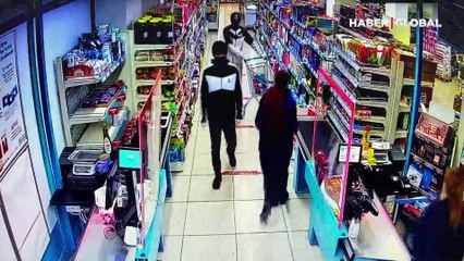 Esenyurt'ta markette silahlı soygun