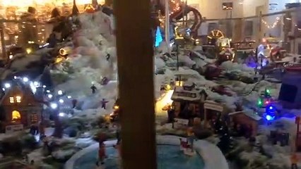 Garden centre Brigg Christmas model display