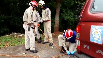 Homem cai em córrego na Rua Severino Miola, no Jardim Colmeia