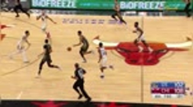 Lee three seals thrilling Warriors win over the Bulls