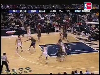 Vince Carter's quick thievery nets New Jersey a duece agains