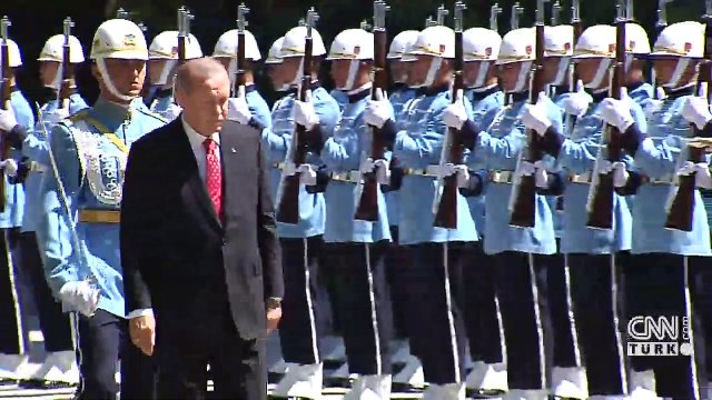 Rum Ortodoks Başpiskoposu: Avrupa'dan intikam alıyor | Video