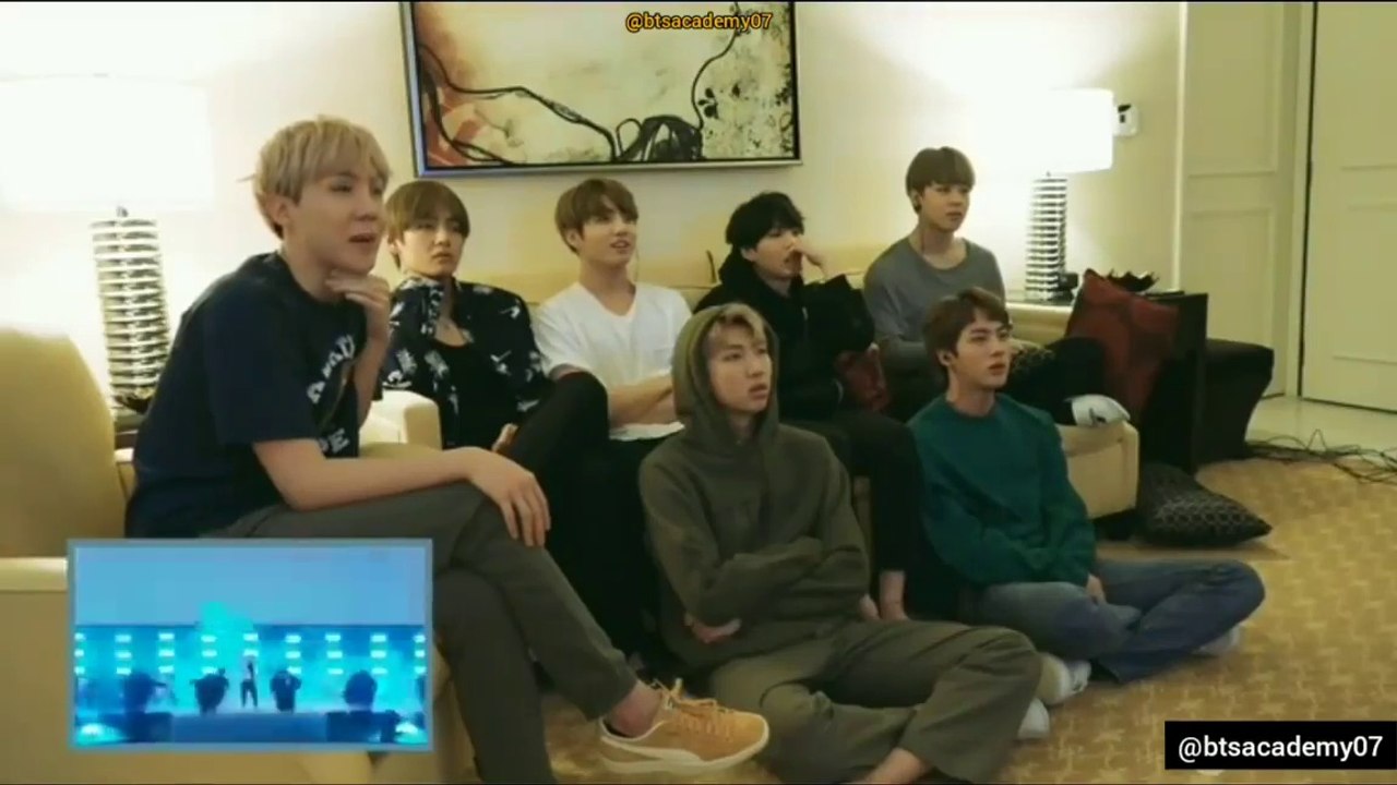 [LEGENDADO PT-BR] BTS REAGINDO WINGS TOUR EM SEUL