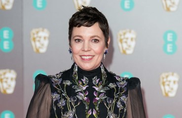 Olivia Colman hails 'superhuman' Queen Elizabeth