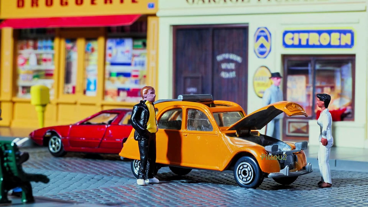 Animation Norev Citroën 2CV Orange