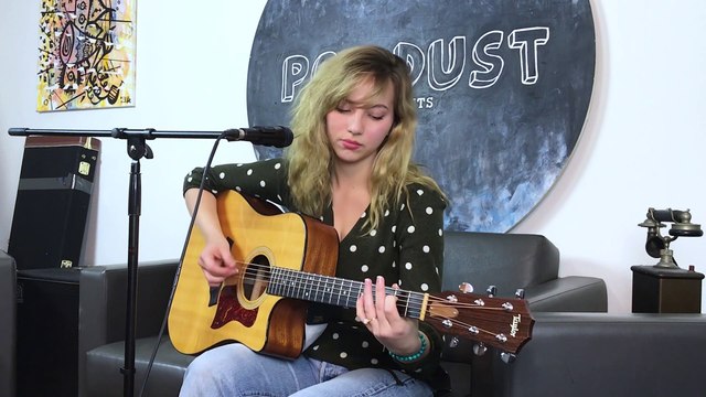 Hailey Knox Performs Hardwired live at Popdust