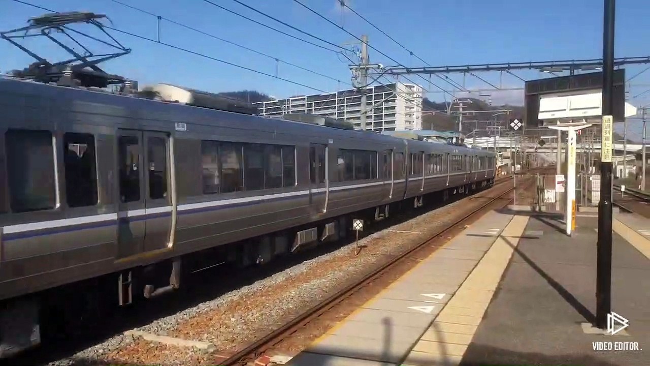 島本駅列車通過シーン集