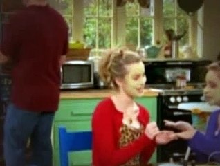 Good Luck Charlie S01E07 - Butt Dialing Duncans