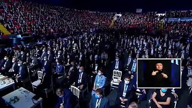 Ali Babacan, partisinin kongresinde yaptığı konuşma sırasında ağladı