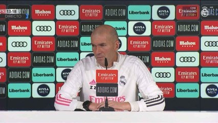 Zidane: "Lo que más me gusta de mi es que me gusta mucho el fútbol"