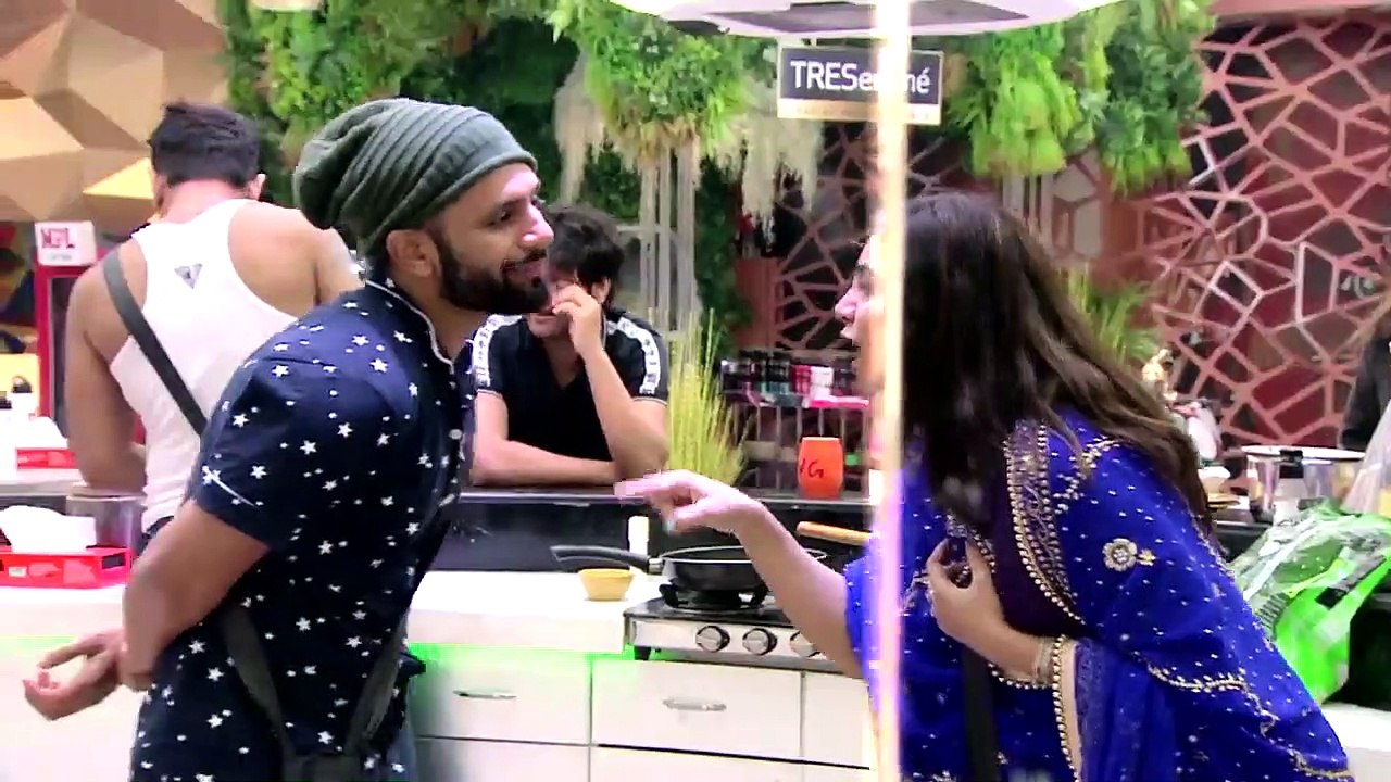 Bigg_Boss_S14_Sneak_Peak_-_Title_-_29th_December_2020