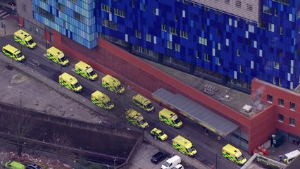 London hospitals struggle as Nightingale remains on standby