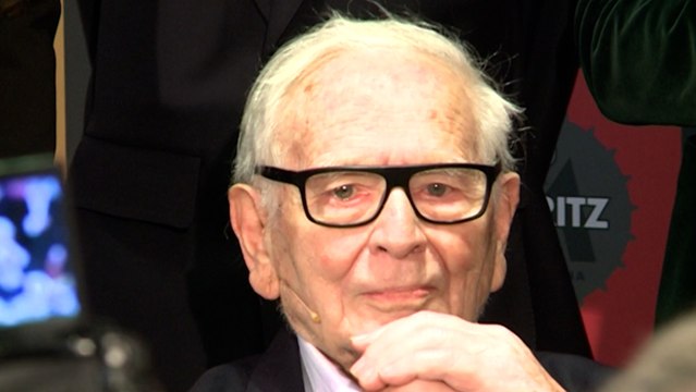 Fallece a los 98 años el prestigioso diseñador de moda Pierre Cardin