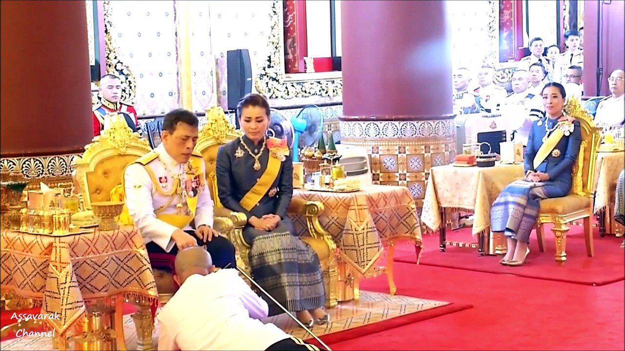 ในหลวงพระบรมราชินี เจ้าฟ้าพัชรกิติยาภาฯ เสด็จไปยังวัดเทพศิรินทราวาส พระราชพิธีถวายผ้าพระกฐิน ปี 63