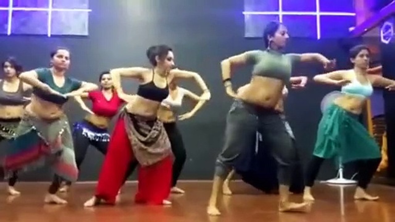 Hot yoga womans