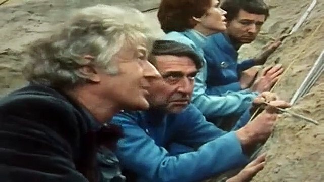 Doctor Who S11E12 Death to the Daleks Pt 2 - (1963)