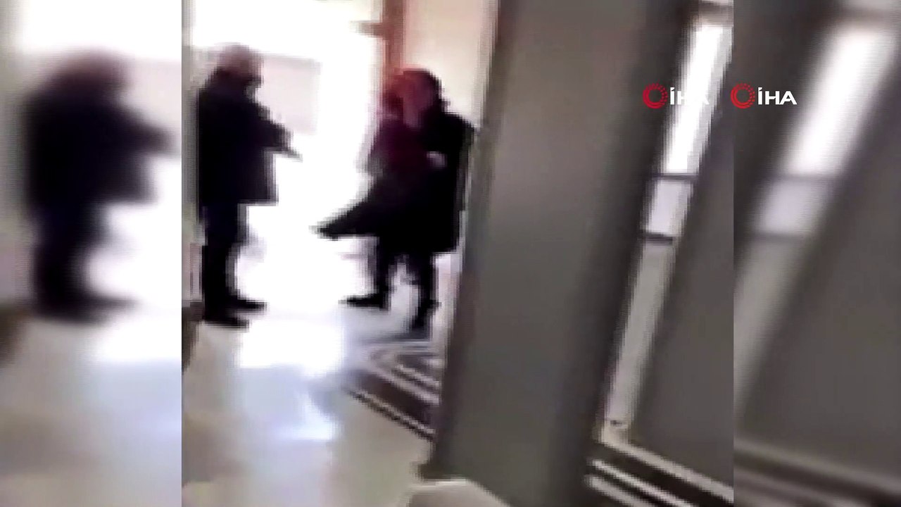 - CHP’li Bakırköy Belediyesi’nde darp iddiası: Eski meclis üyesi kadının parmakları kırıldı- Eksi meclis üyesi kadın çığlıklar içerisinde yer kaldı