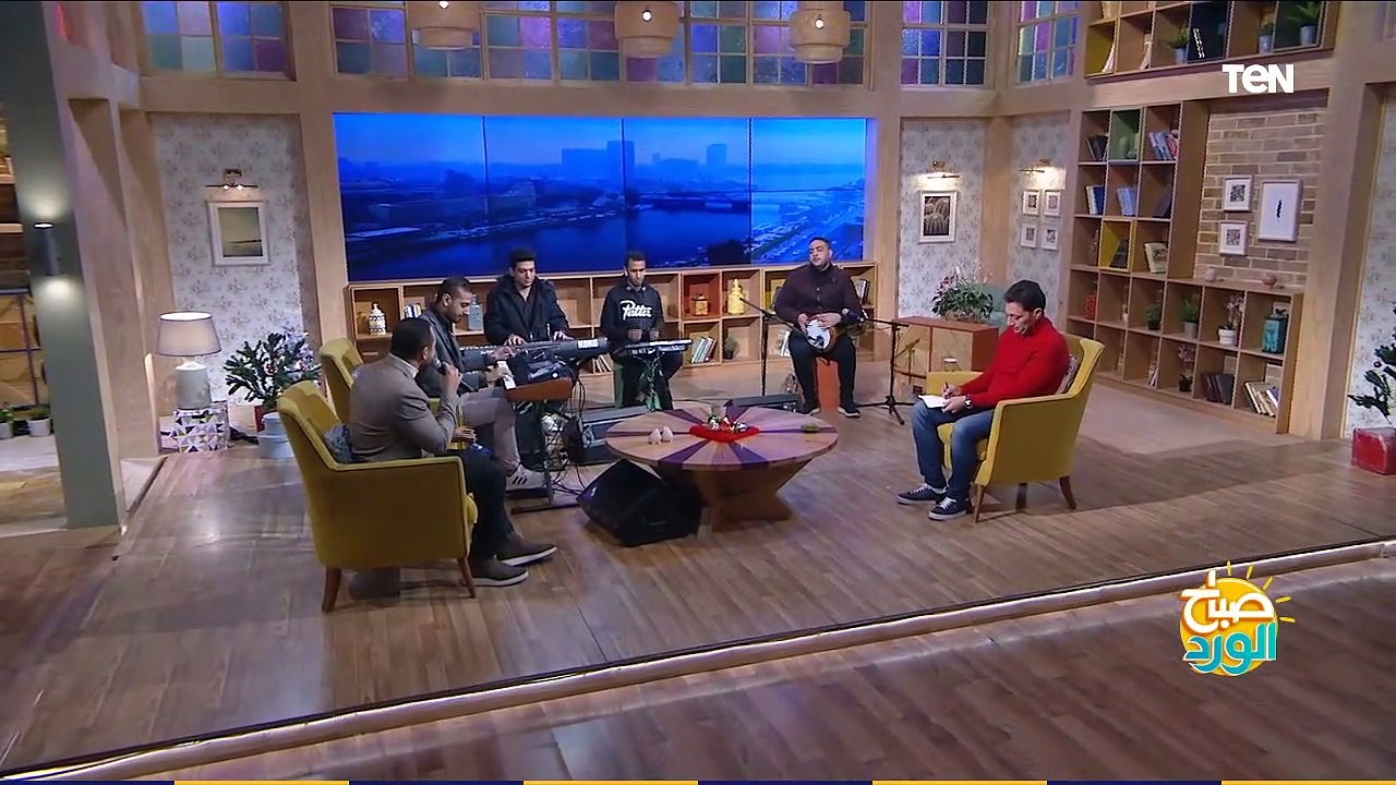 المطرب عماد كمال يفاجئ صباح الورد بـ "ميدلي" من أجمل أغاني مسلسل ريح المدام