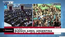 Les sénateurs argentins ont adopté  un texte légalisant l’avortement dans le pays sud-américain, très divisé sur la question