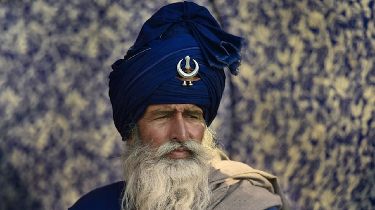 Govt to hold talks with farmers today; US VP-elect Kamala Harris gets Covid vaccine shot; more