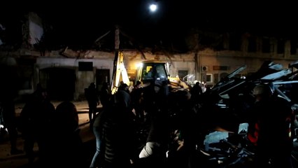 Séisme en Croatie : recherches de survivants dans la nuit