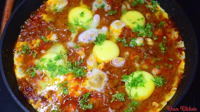 Easy Shakshuka Egg Recipe Indian style | Eggs Poached in Spicy Sauce |आसान अंडा शाकशुका