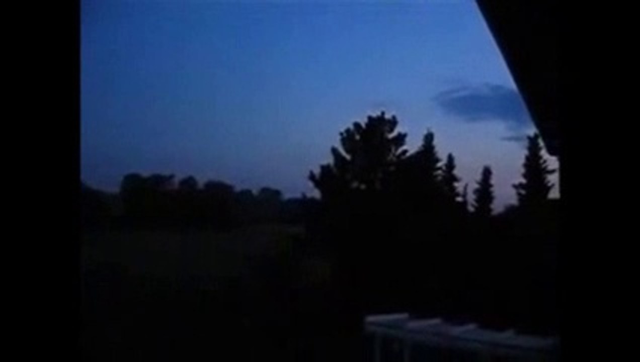 Gewitter Sonntag22.Mai2011 Video Nummer1