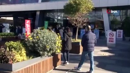 AVM'lerde yılbaşı yoğunluğu! Uzun kuyruklar oluştu