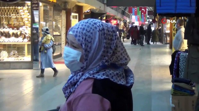 Güzel havayı gören İnegöllüler sokağa koştu, koronavirüs unutuldu