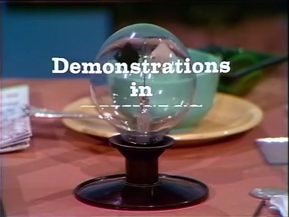 Lesson 23 - Heat Energy Transfer by Convection - Demonstrations in Physics