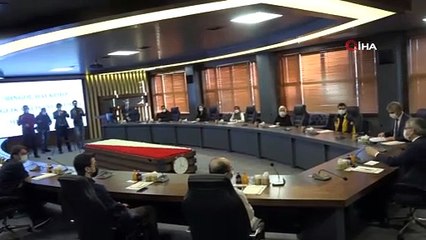 Bingöl'de yeni yıl öncesi sağlıkçılara anlamlı ödül