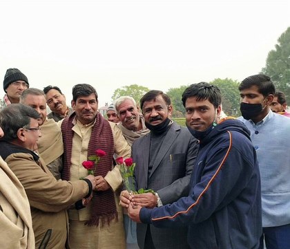 पूर्व कैबिनेट मंत्री के आवास पर एमएलसी स्नातक प्रत्याशियों का स्वागत