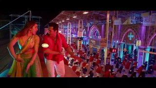 Coolie No. 1 (2020 film) Varun Dhawan, Sara Ali Khan (Before Interval)