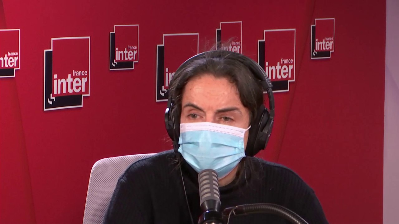 Amélie Nothomb : "Enormément de jeunes, d'adolescents m'écrivent pour savoir quoi lire et j'adore faire avec eux cette posologie."